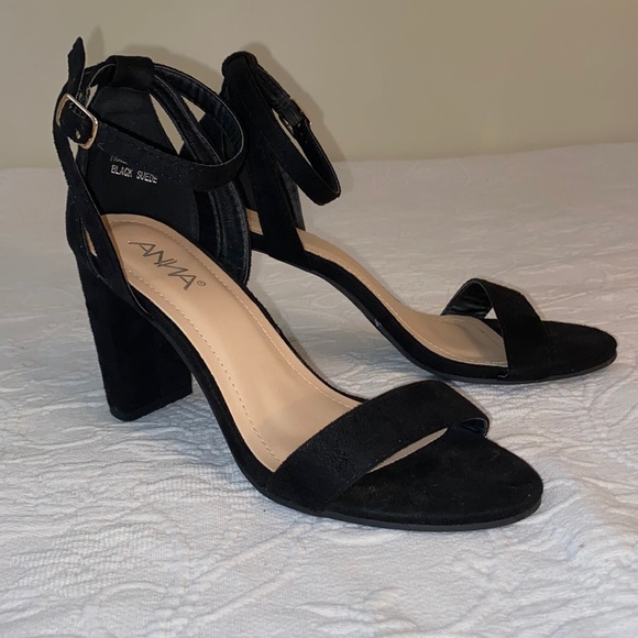Anna Shoes - 3/$25 💗 Strappy Black Heels